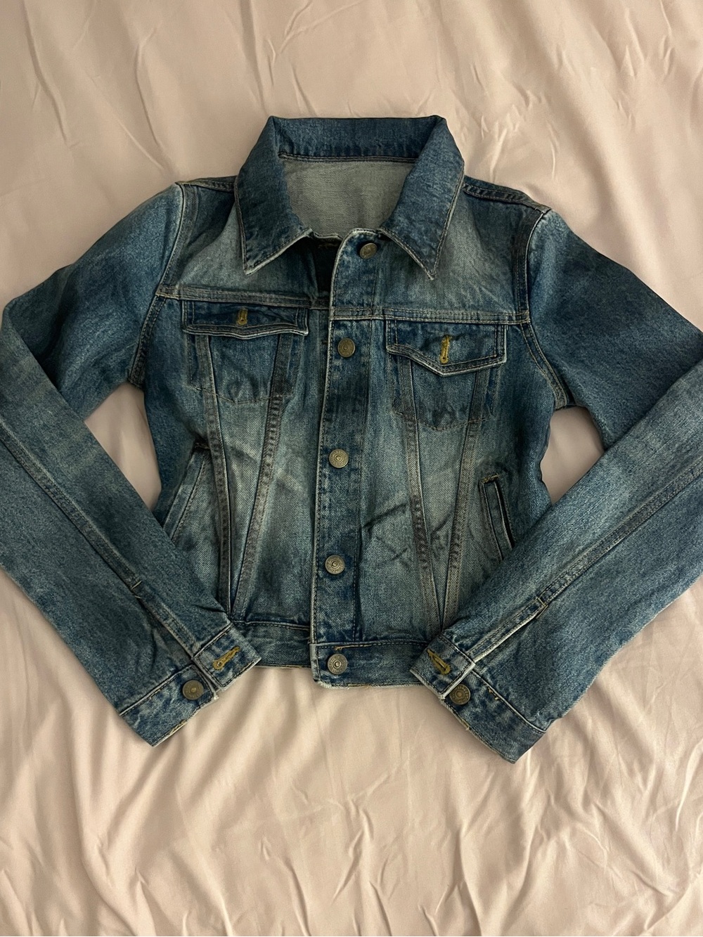 LEWKIN Blue crop denim jacket with tag on